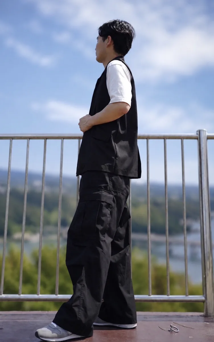 イトウが行く!キャスト丸裸インタビュー vol.6|肌を見て、選んであげたい — 福岡の新人セラピスト・ショウタ(183cm)の「美容鑑定」